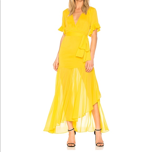 Privacy Please Chrysanthemum Gown in Yellow - Picture 1 of 6